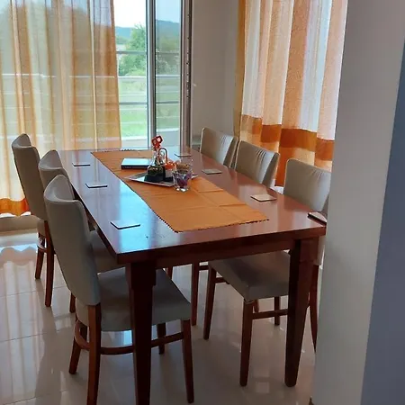 Пърл Съншайн Apartment