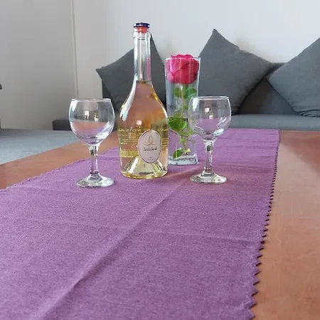 Пърл Съншайн Apartment *